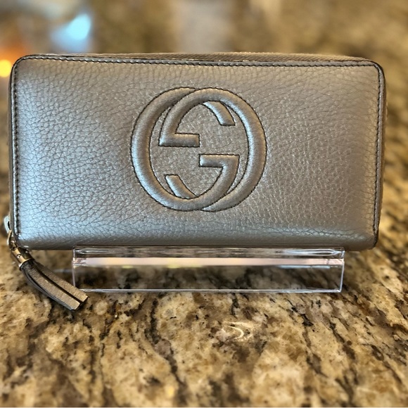 Gucci Handbags - Gucci Metallic Gold Leather
Soho Zip Around Wallet